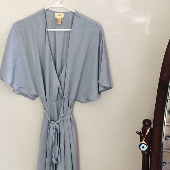 Blue Satin h&m wedding bridesmaid Gown - Picture 2 of 9